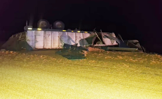 Tragedia en la Ruta 38: un camionero murió tras volcar cerca de Famaillá